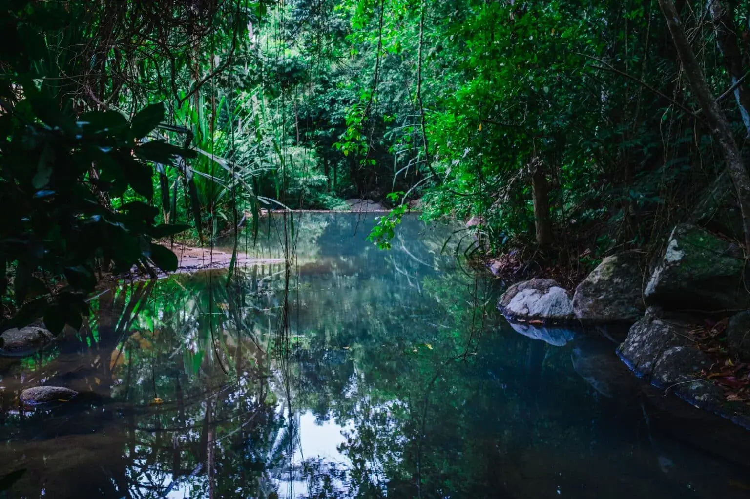 Adults-Only Yoga & Tantra Wellness Retreat with Jungle Spa in Koh Phangan