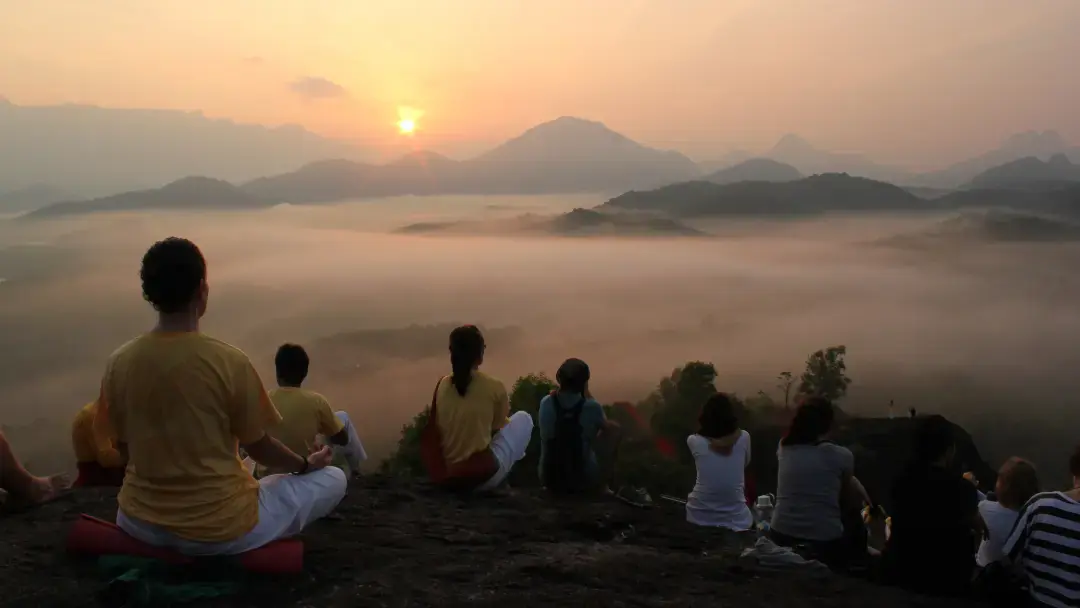Kerala Yoga & Ayurveda Retreat: Ashram Life, Backwaters and Varkala Beach