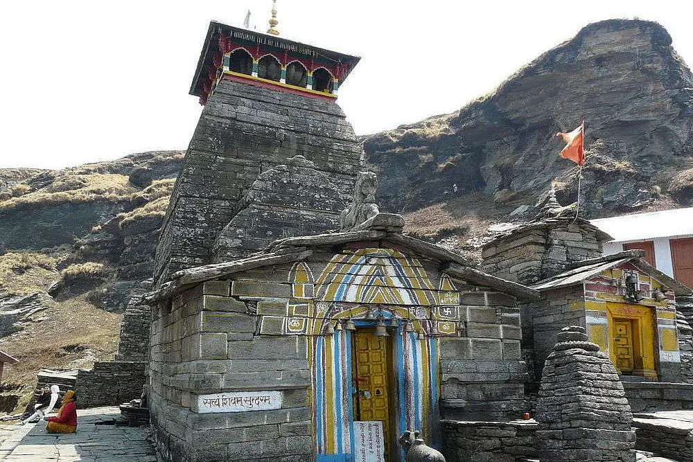 Himalayan Wellness Trek: Yoga and Hiking Adventure in Rishikesh, India