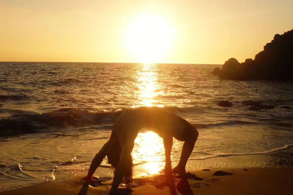 Private Wellness Escape: Aqua Yoga Dance & Hawaiian Healing Retreat in Pahoa