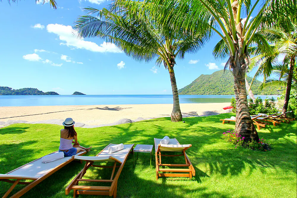 8-Day Keto Weight Loss & Detox Beachfront Escape in Thailand