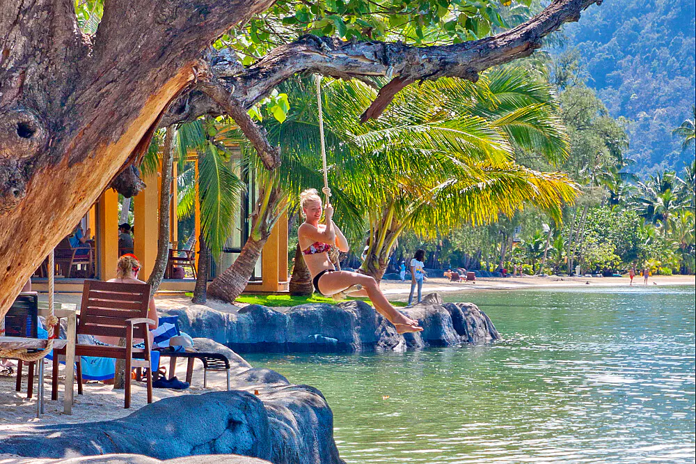 28-Day Beachfront Weight Loss & Detox Retreat in Thailand