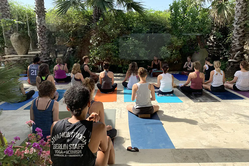 Sicilian Yoga & Wellness Retreat: Equinox Celebration in the Countryside
