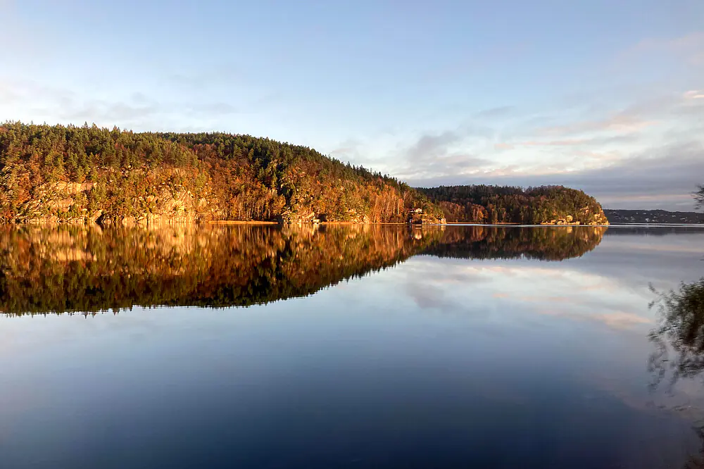 Scandinavian Wellness Reset: 10-Day Yoga, Fasting & Detox Experience on Sweden's Pristine West Coast