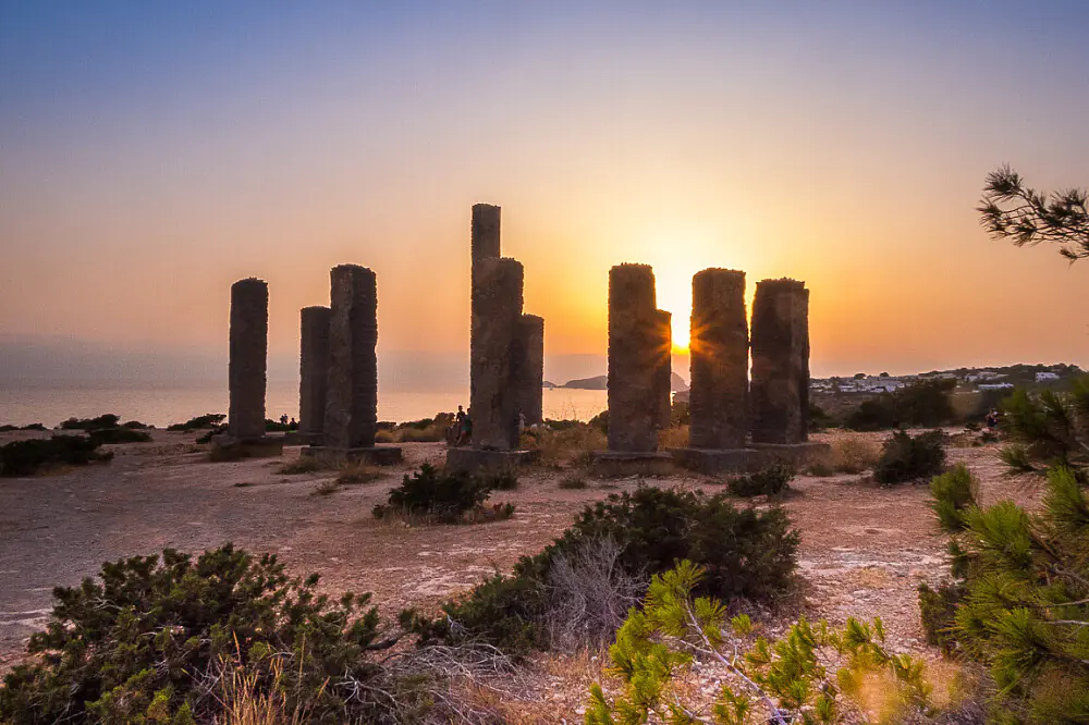 Private 1:1 Wellness and Yoga Retreat in Ibiza with Daily Reiki and Massage