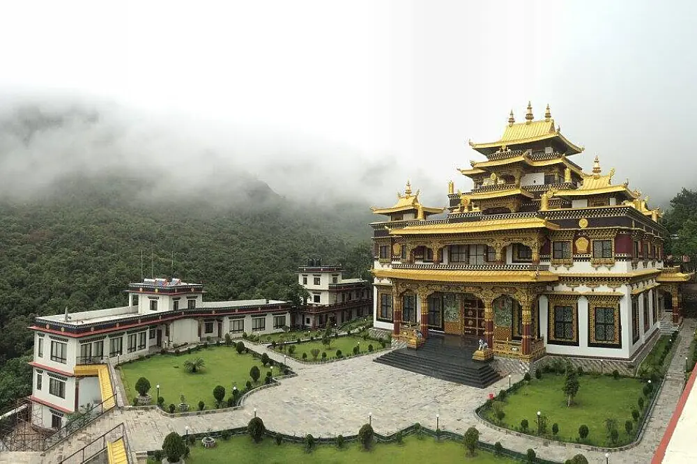 3-Day Buddhist Monastery Yoga and Meditation Retreat in Pharping, Nepal