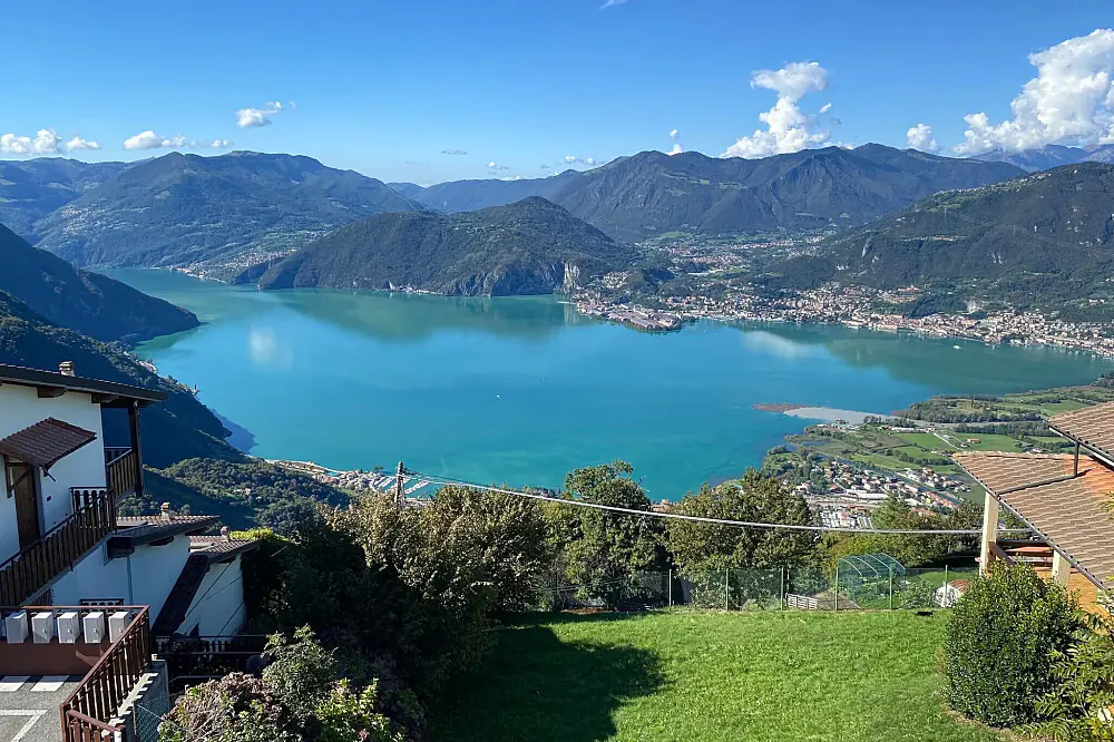 Wellness Escape: Yoga and Hiking among Lake and Mountains in Italy