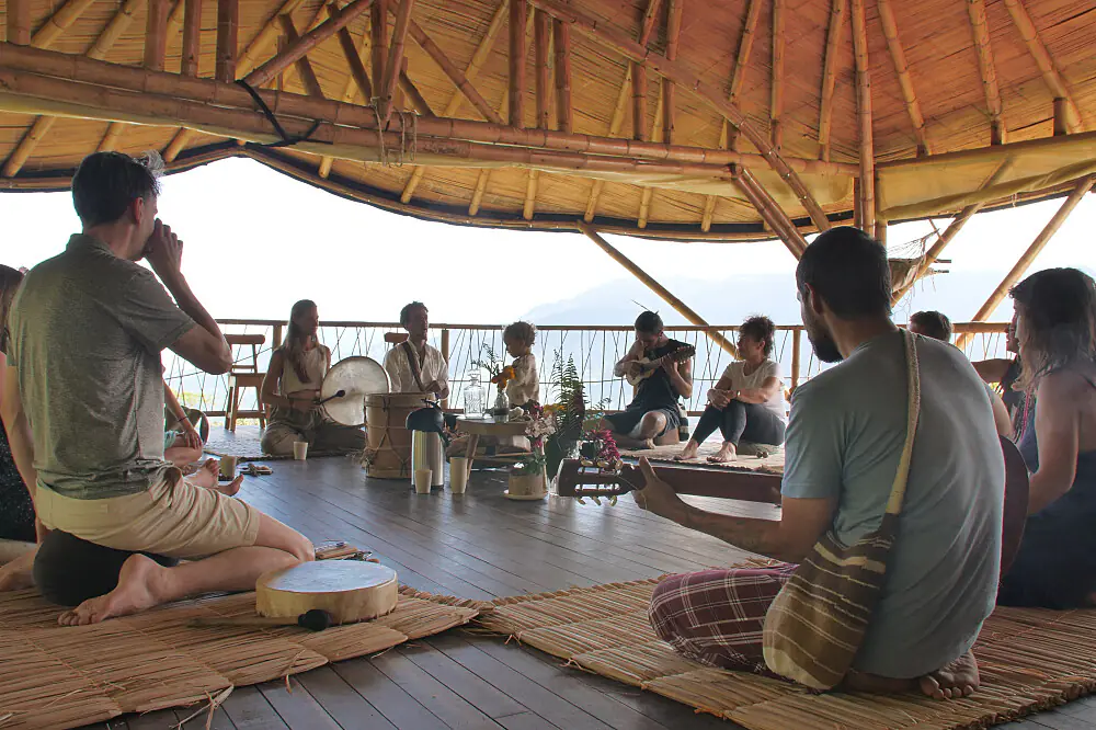 Sacred Plant Medicine & Somatic Healing Retreat in the Colombian Mountains