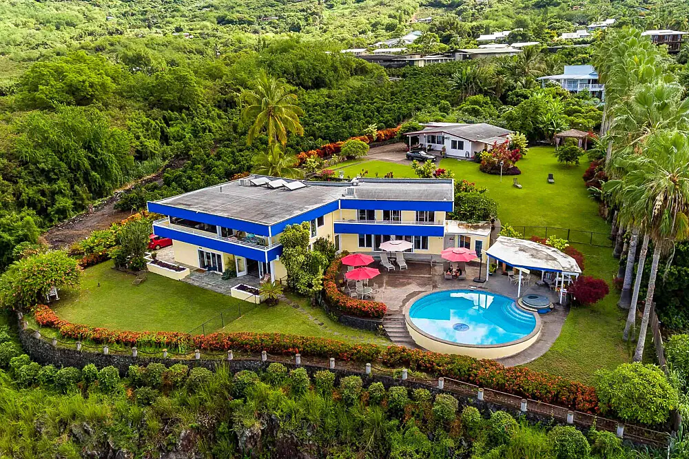 Hawaiian Fasting & Detox Wellness Retreat with Naturopathic Care