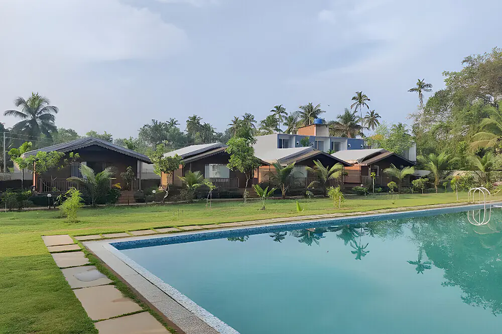 200-Hour Yoga Teacher Training and Wellness Retreat in Goa, India