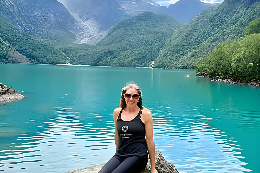 Wellness Escape: Yoga, Hiking & Fjord Adventures in Norway