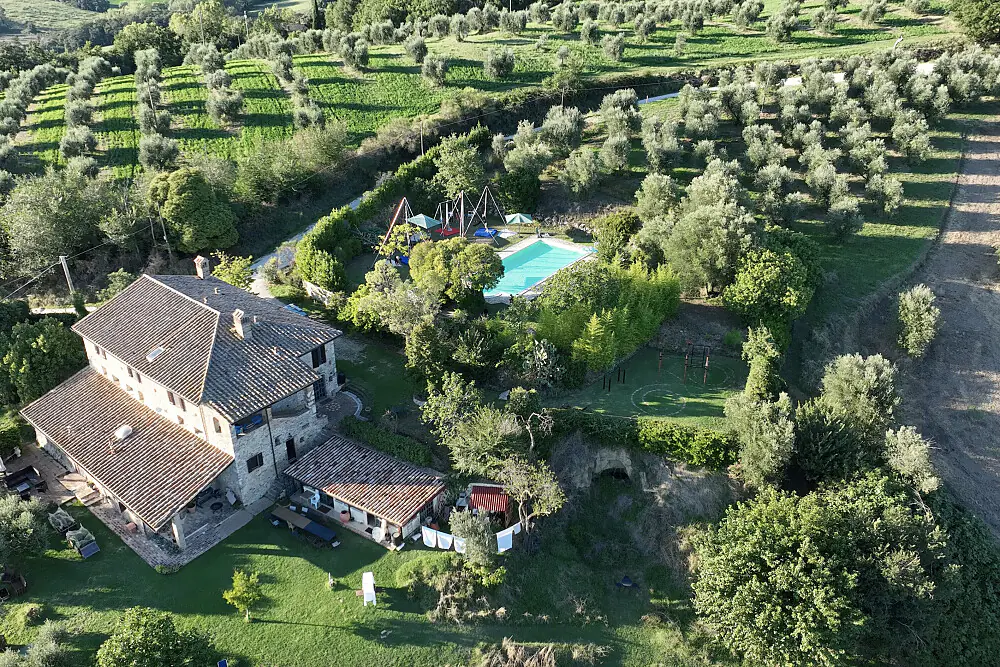 Pilates & Aerial Wellness Escape in the Umbrian Countryside