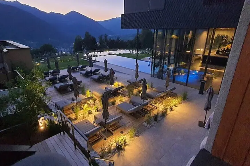 Women's Wellness Retreat: Chinese Medicine & Breathwork in the Italian Dolomites