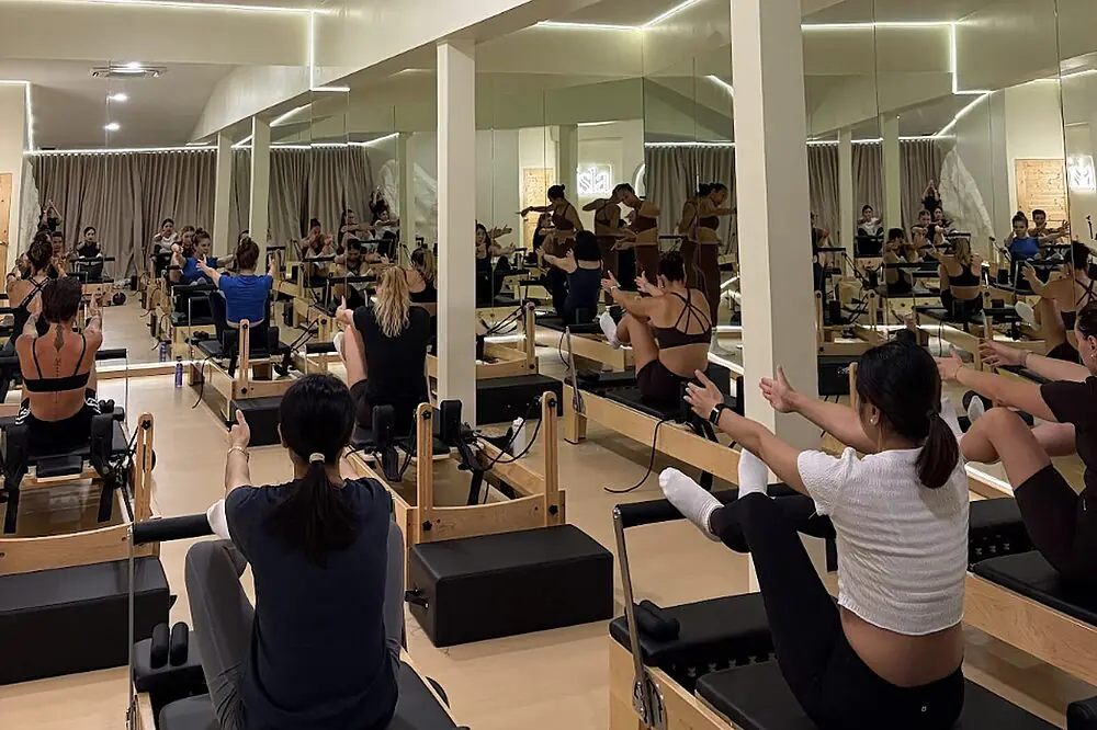 8-Day Reformer Pilates Week in Koh Samui with Studio Apartment Stay