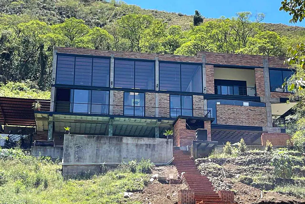 Plant Medicine & Somatic Healing Retreat in the Ecuadorian Andes