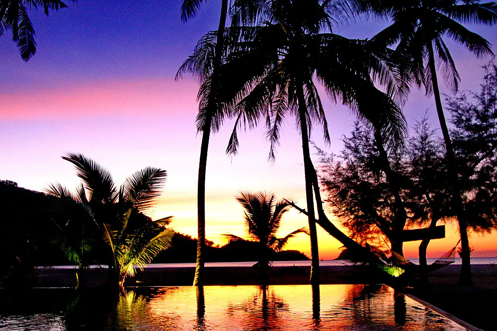 14 Day Beachfront Wellness & Weight Loss Retreat in Koh Chang, Thailand