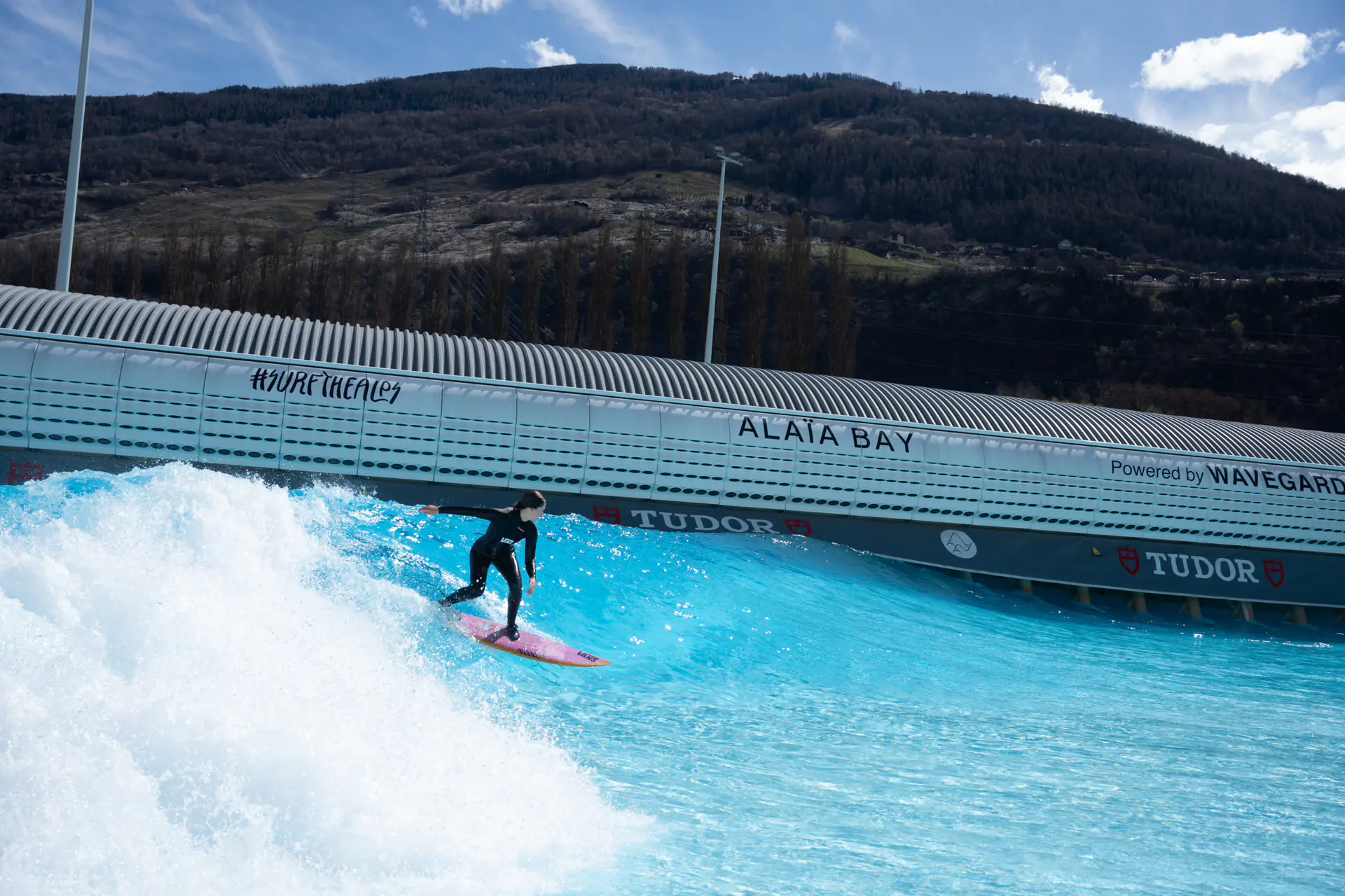 Alpine Wave Pool Surf Retreat: Coaching and Accommodation at Alaïa Bay, Switzerland