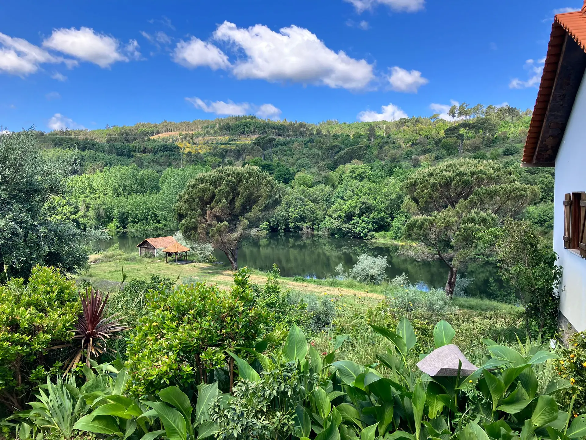 Digital Detox Yoga Weekend in Central Portugal