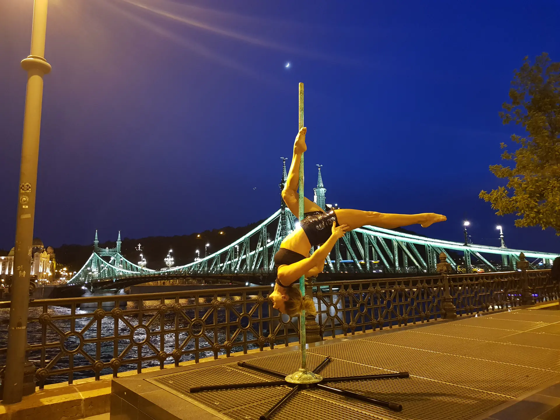 Pole and Aerial Training Week in Budapest: Five Days of Workshops, Flexibility and City Nights
