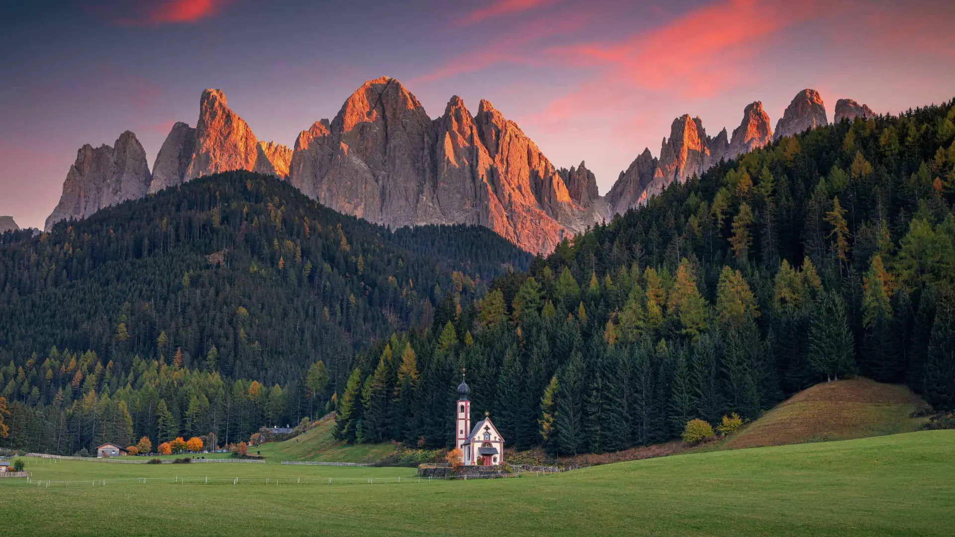 Dolomites Fitness Retreat: 5 Days of Strength, Hiking & Recovery in a UNESCO Landscape