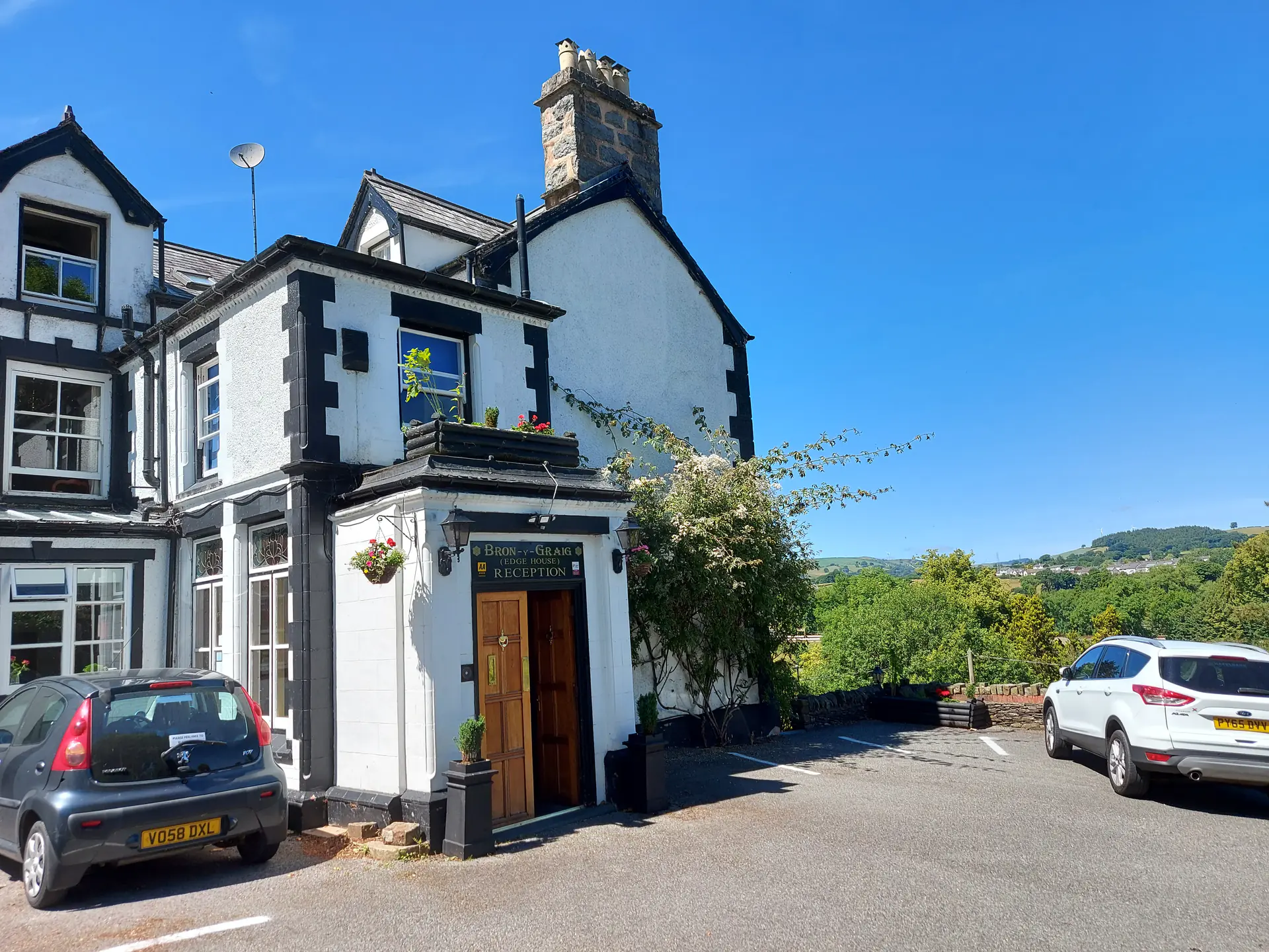 North Wales Activity Retreat at Bron Y Graig, Dee Valley