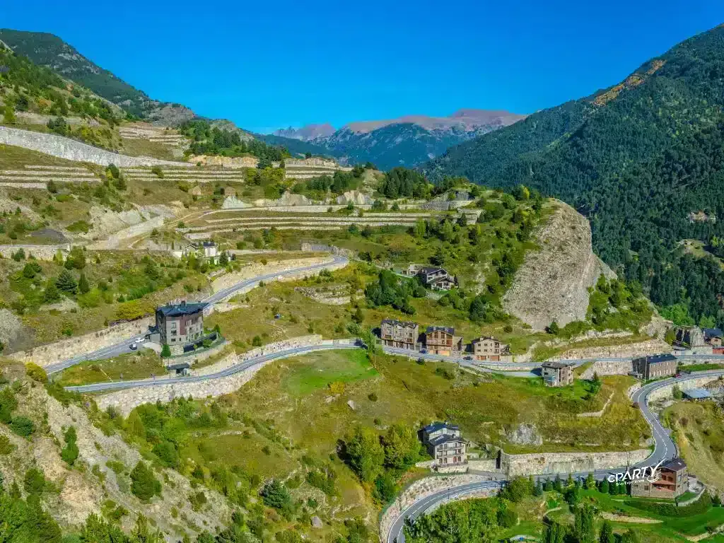 Andorra Road Cycling Camp: Pyrenean Climbs & Pro Race Access