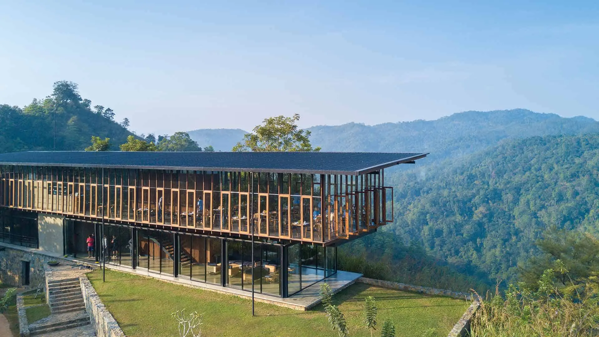 Ayurvedic Wellness Retreat in the Kandy Mountains, Sri Lanka