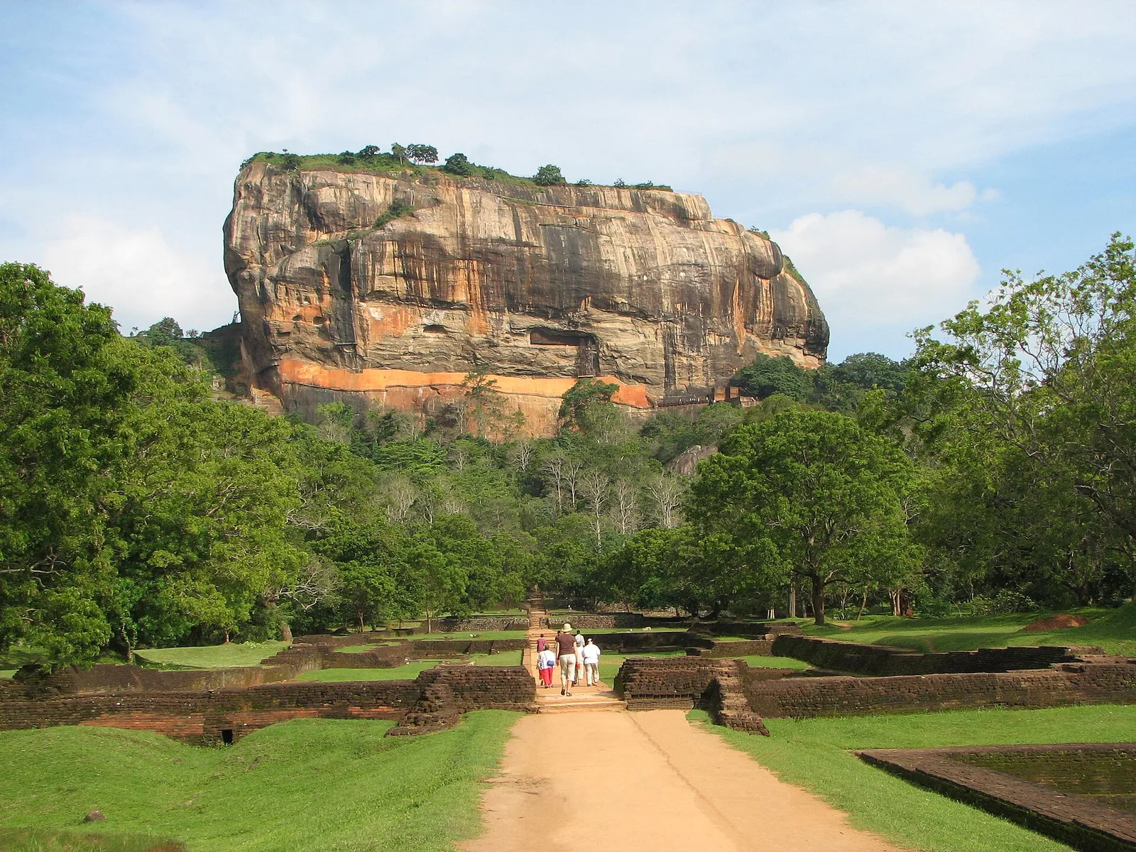 Surfing & Water Sports in Sri Lanka