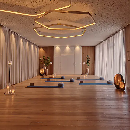 Alpine Wellness Escape: Yoga and Hiking Retreat near Salzburg