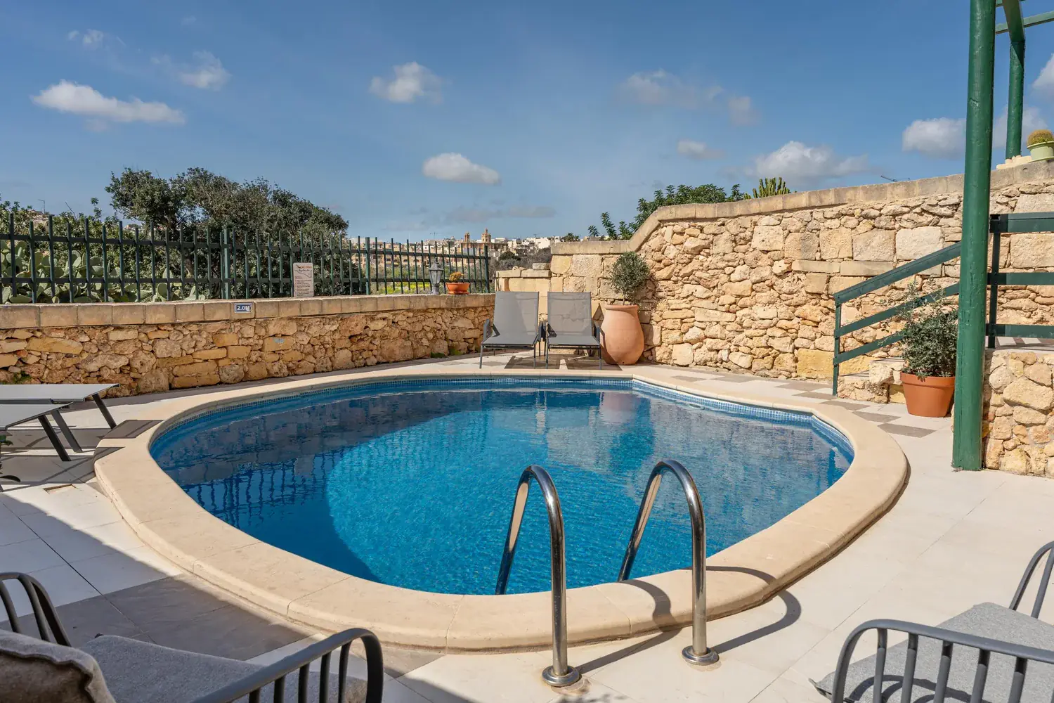 Gozo Slow Living Retreat: Yoga, Breathwork & 1:1 Healing Week in Malta