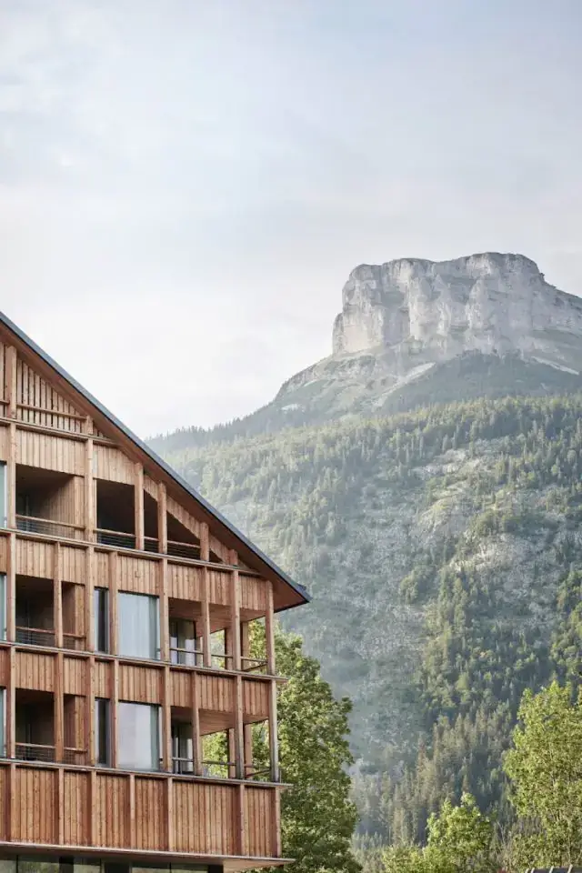 Medical Longevity & Gut Health Retreat at Lake Altaussee