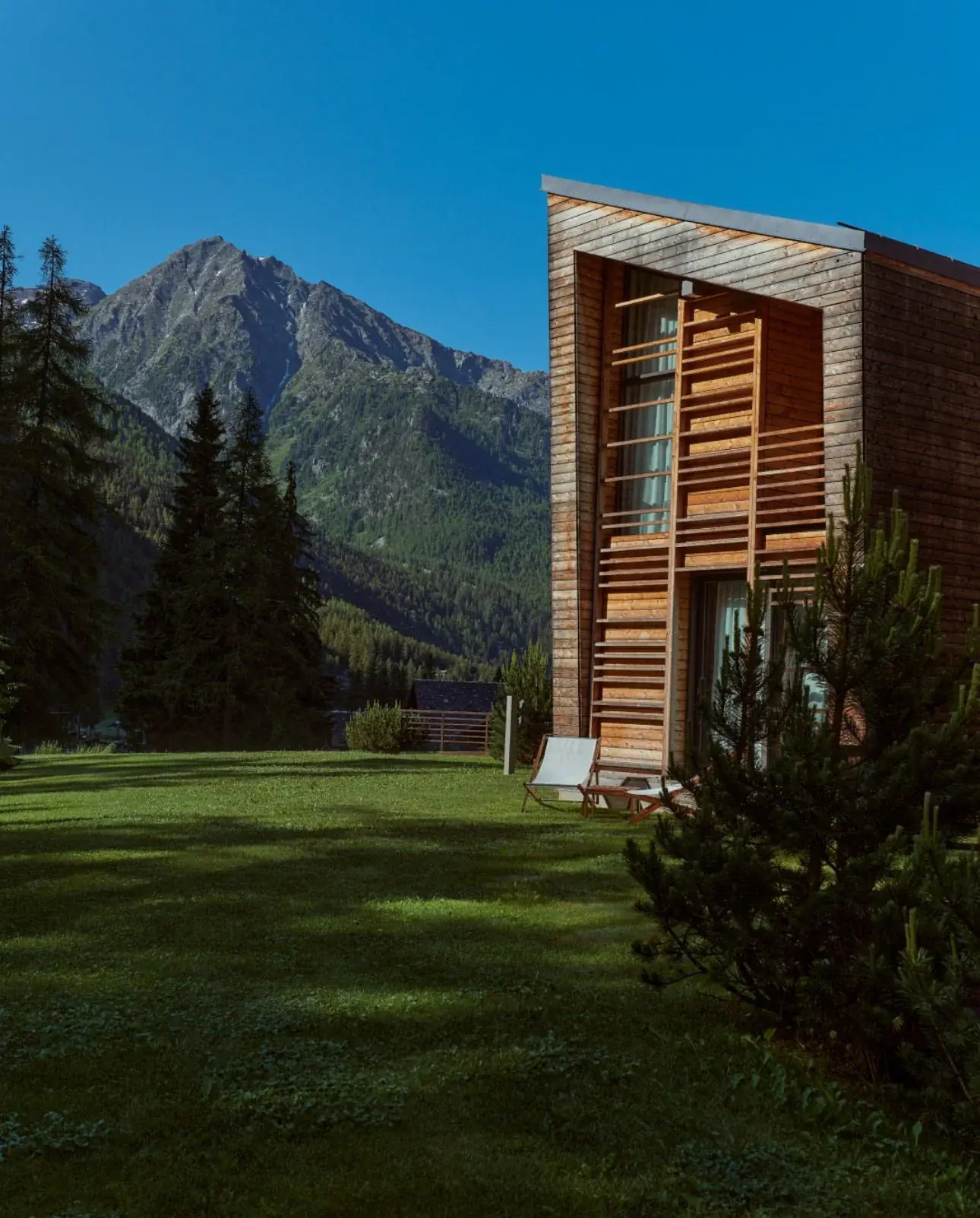 Alpine Yoga & Hiking Retreat in the Italian Alps