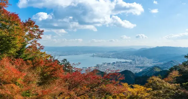 THE THOUSAND HIEI: A Small-Group Mountain Wellness Retreat Above Kyoto