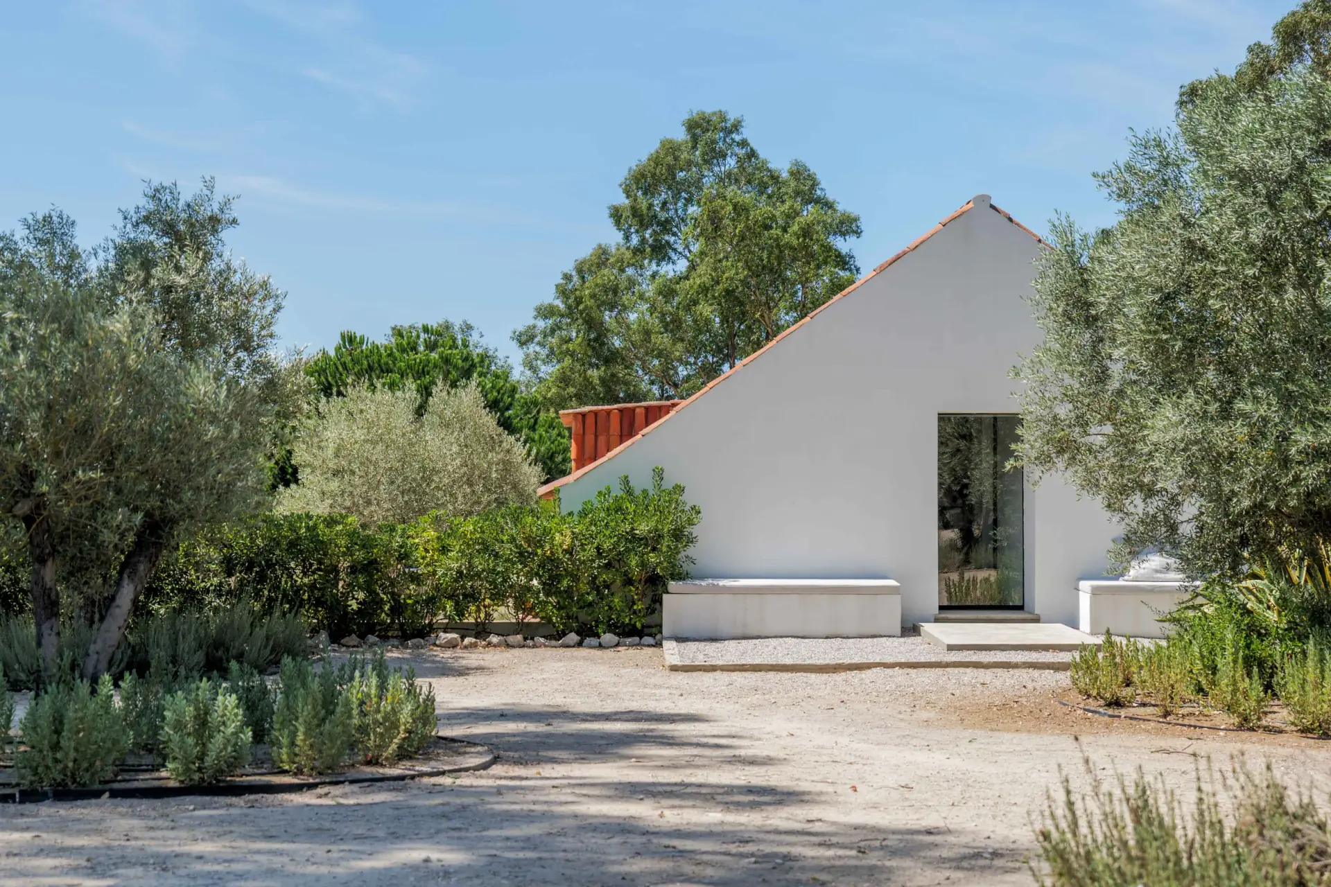 The Reforma Club: Reformer Pilates Retreat with Andrea Speir in Sesimbra, Portugal