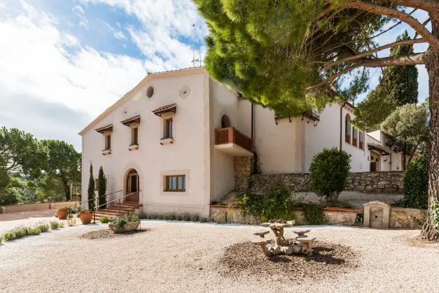 Exclusive-Use Wellness Retreat Venue in the Hills Near Barcelona