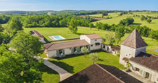 Yoga and Rest at PRANA: A Boutique Retreat in the Lot Valley, France