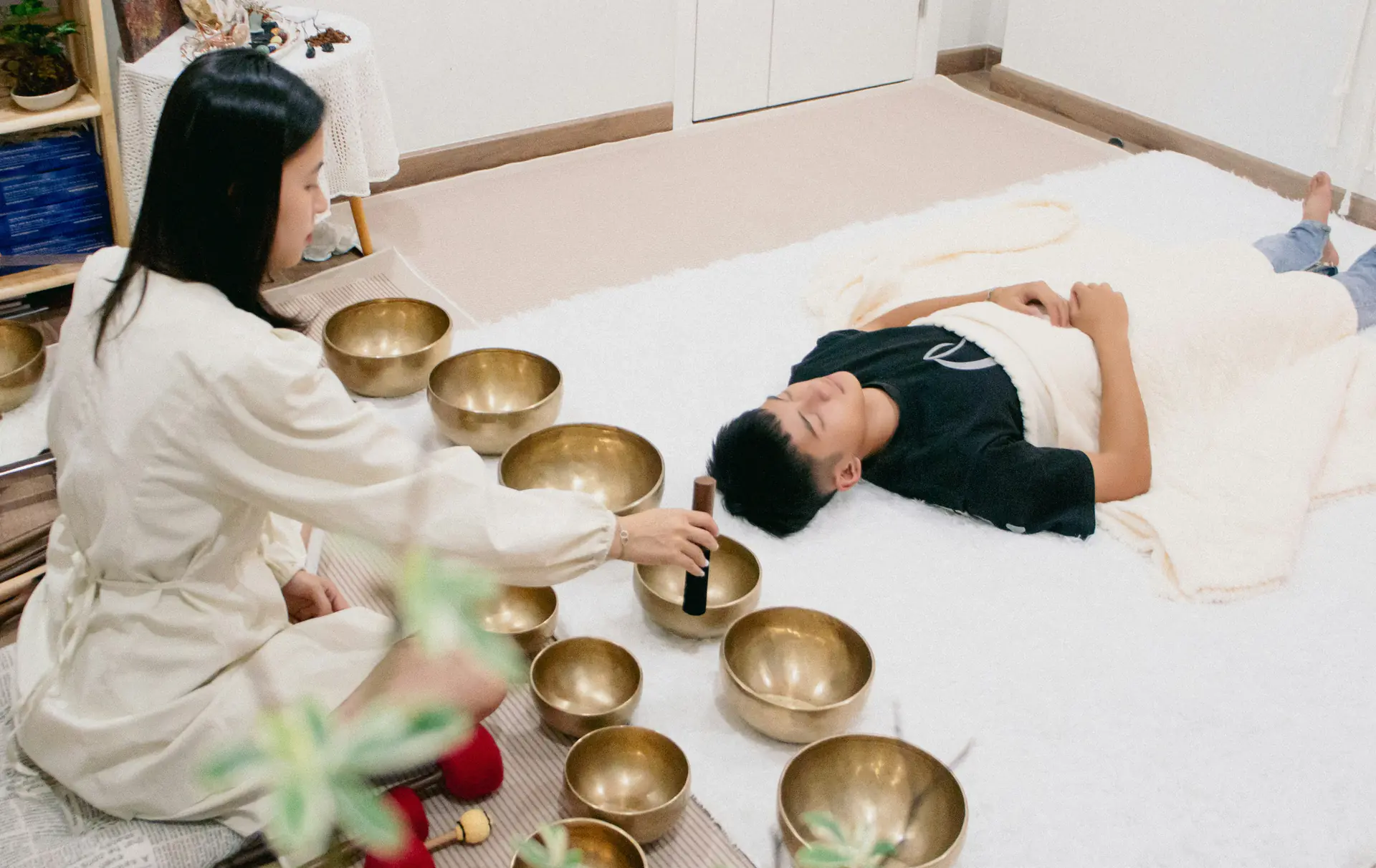 Sound Healing Teacher Training (Level I–IV) in Sri Lanka