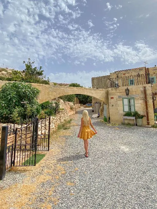 Maltese Wellness Hideaway: Pool, Cave Spa & Mediterranean Tranquility