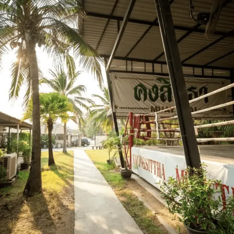 Muay Thai Training Camp in Bangkok with On-Site Boutique Rooms
