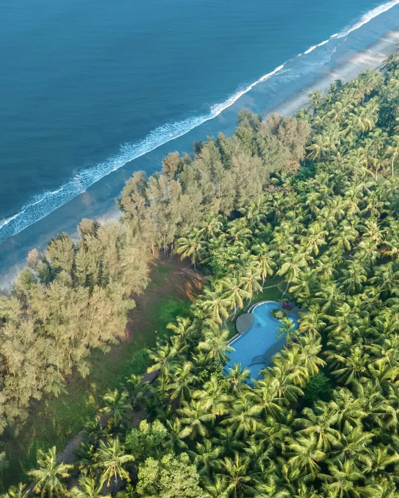 Seaside Ayurveda & Yoga Retreat on Nattika Beach, Kerala