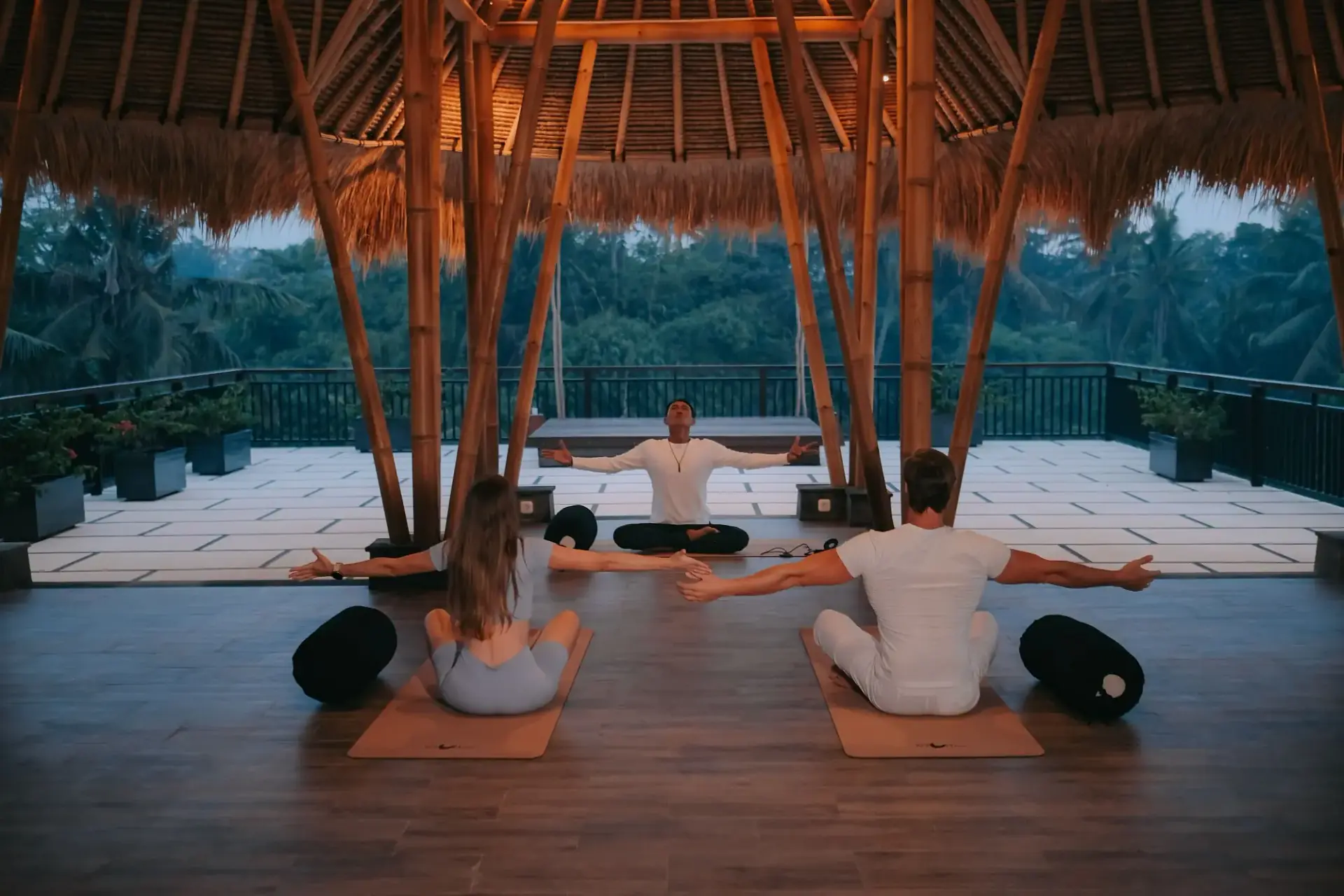 Doctor-Led Slimming Retreat with EMS Body Sculpting in Ubud, Bali