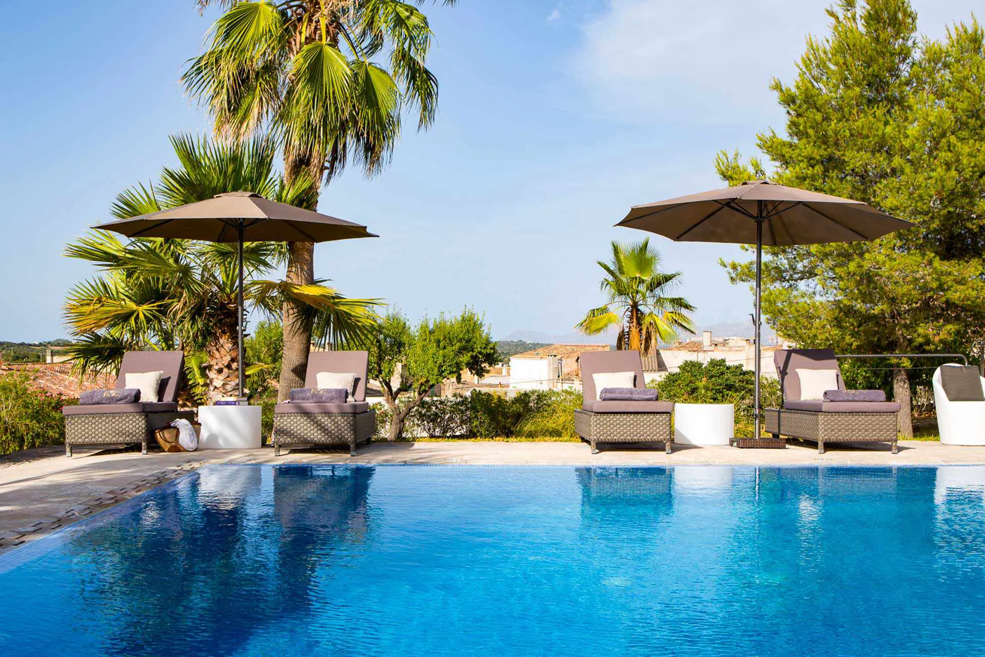 in:spa Luxury Wellness Retreats: Fitness, Yoga & Nutrition in Tuscany, France & Marrakech